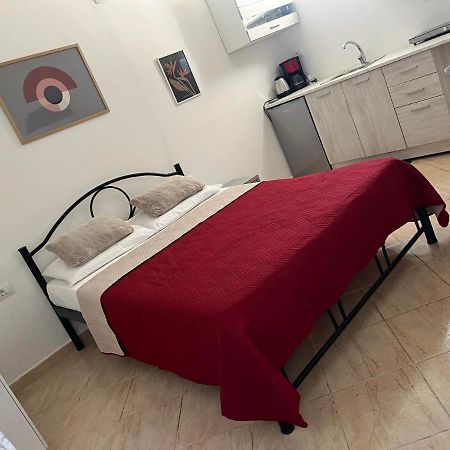 Mimoza Apartments Sarandë エクステリア 写真
