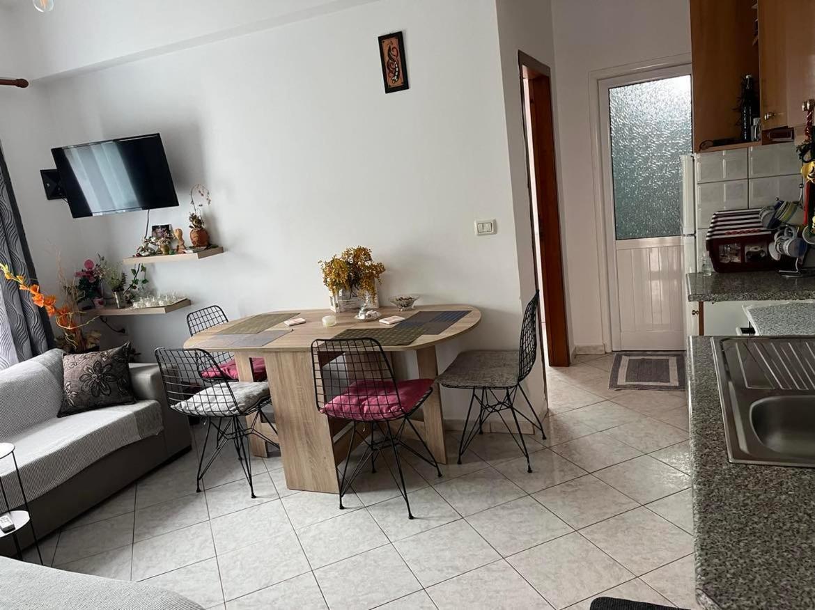 Mimoza Apartments Sarandë エクステリア 写真