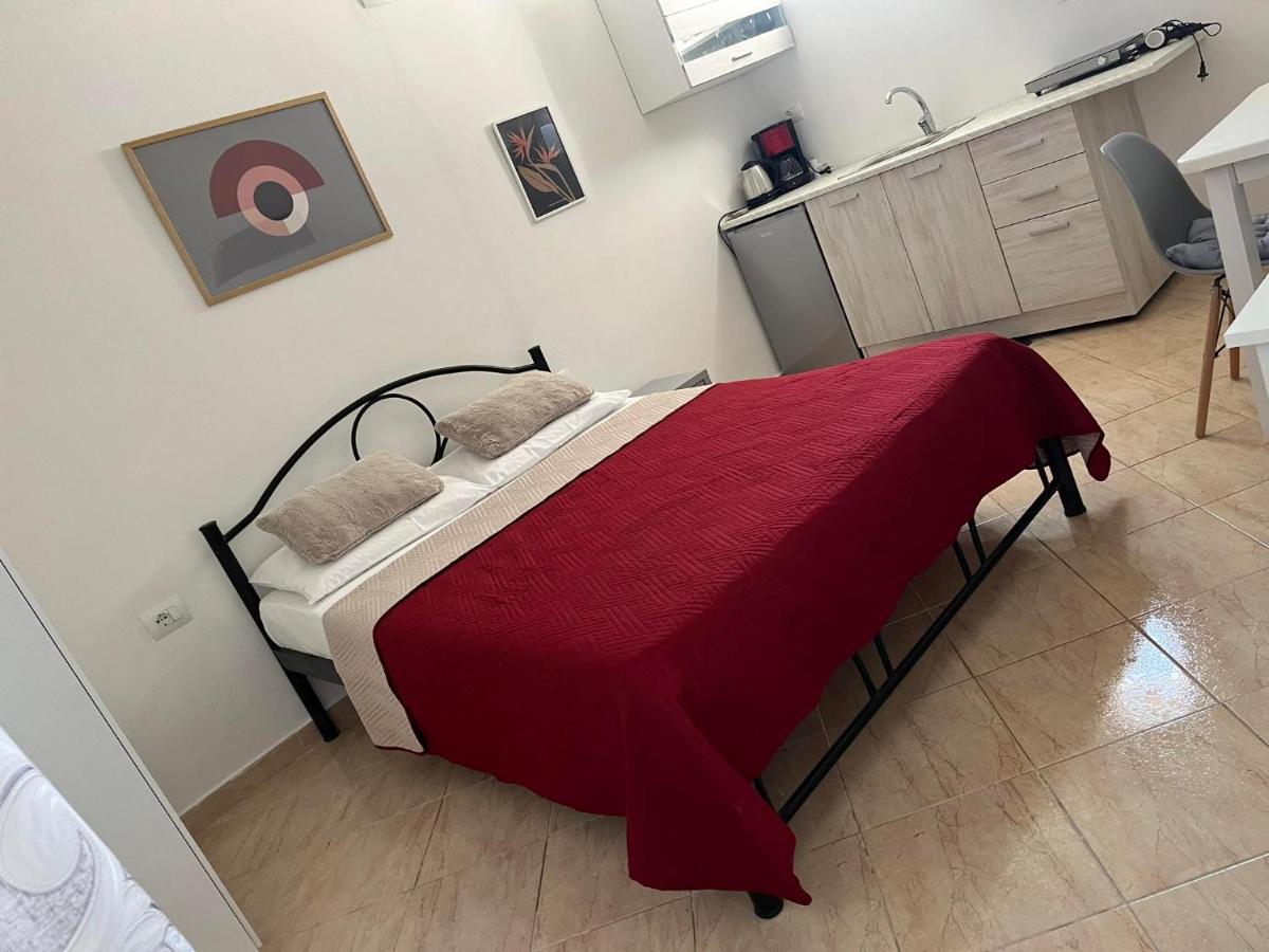 Mimoza Apartments Sarandë エクステリア 写真