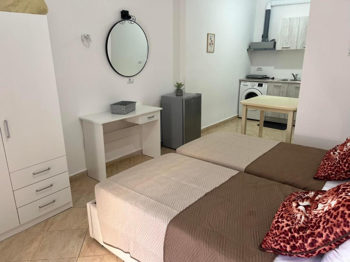 Mimoza Apartments Sarandë エクステリア 写真