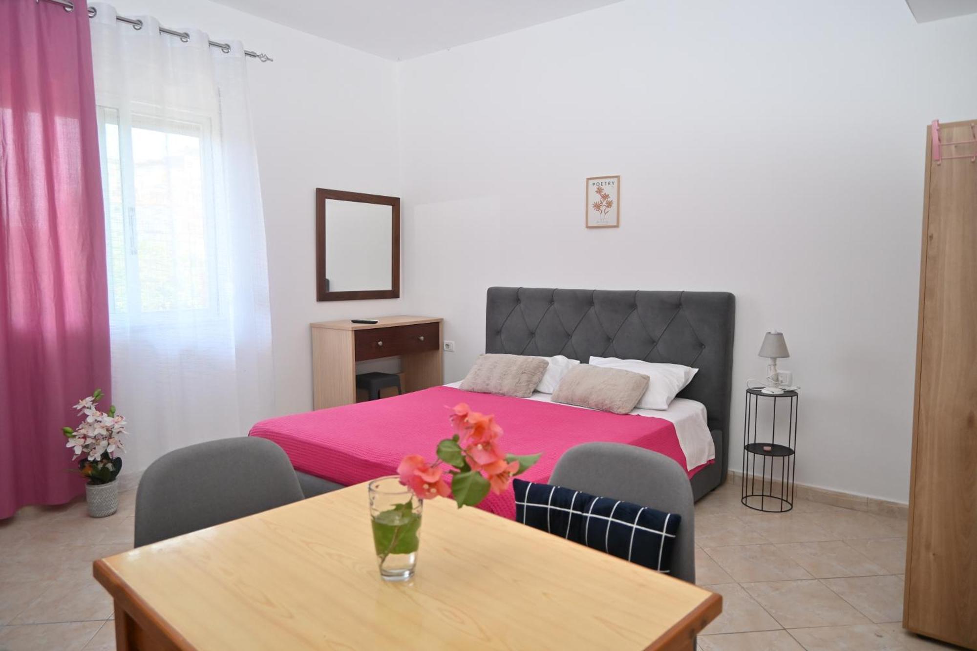 Mimoza Apartments Sarandë エクステリア 写真